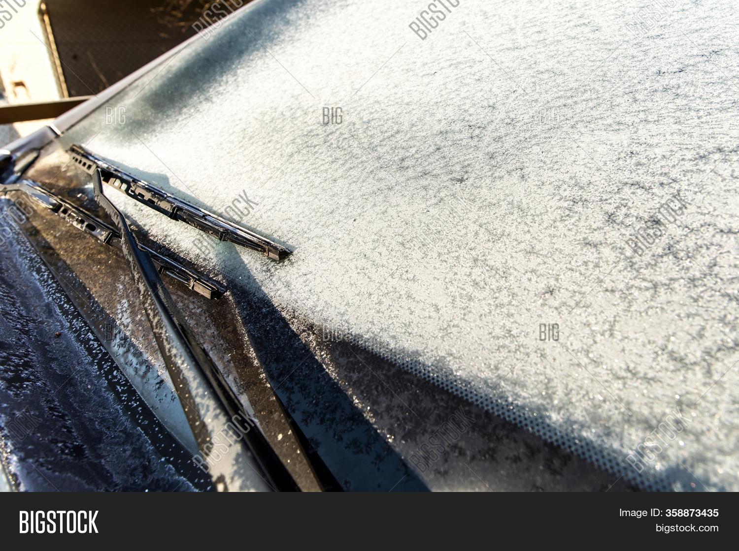 Frozen Car Windshield Image & Photo (Free Trial) Bigstock