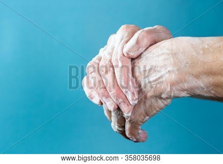 wash hands for at least twenty seconds coronavirus