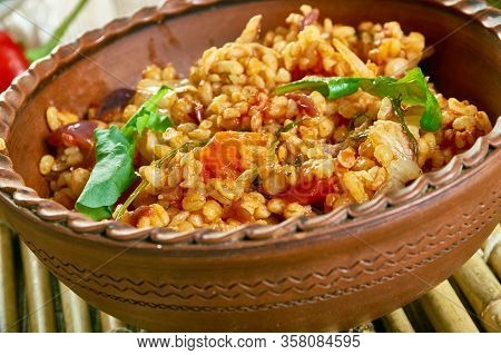 Guvecheturkish  Bulgur Pilaiv Close Up Roasted Vegetabl