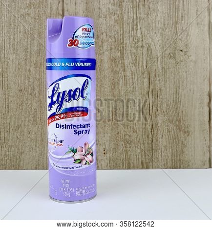 Spencer, Wisconsin, U.s.a. , March, 28, 2020     Can Of Lysol Morning Breeze Disenfectant    Lysol I