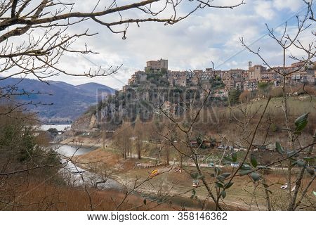 Picturesque Landscape On Lake Turano With Castel Di Tora
