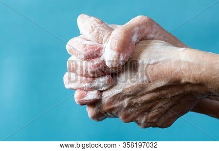 wash hands for at least twenty seconds coronavirus