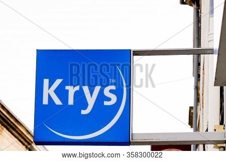 Bordeaux , Aquitaine / France - 01 15 2020 : Krys Optic Logo Shop Sign Store Optician Glasses