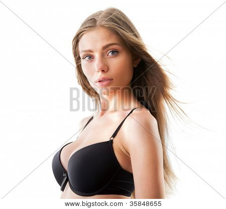 Bella donna semi-vestita con magnifici capelli