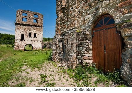 Ukraine, Podgora Village, Ternopil Region, Terebovlya District. Pidhiryan Monastery, Ruins Of Monast
