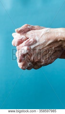 wash hands for at least twenty seconds coronavirus