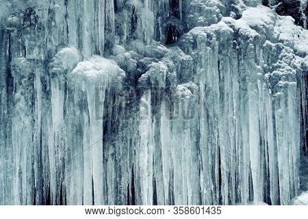 Cliff full of an icicles