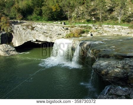 Waterfall And Cave The Zarecki Krov On The Pazincica River - Pazin, Croatia
