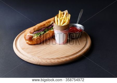 Fast Food On The Table