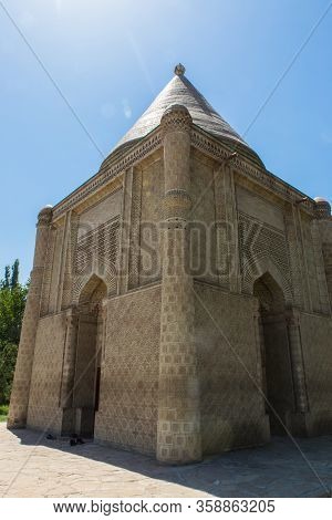 Aisha Bibi 11-century Mausoleum For Noble Woman, Located Near Taraz City, On Silk Road In Kazakhstan