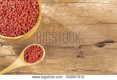 Organic Achiote Seeds - Bixa Orellana. Text Space