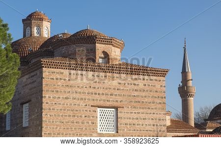 There Is An Ancient,medieval Mosque In İznik Bursa