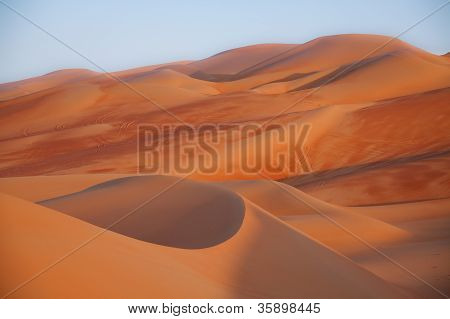 Dune di sabbia di Scupted al tramonto