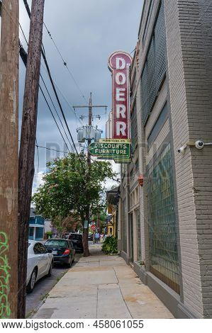 New Orleans, La - July 9: Doerr Furniture Company Sign On Front Of Building On Burgundy Street In Fa