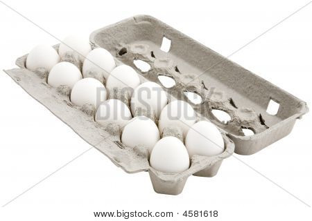 クリッピング パスを 1 ダースの卵をホワイトします。