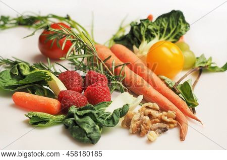 Vegetarian Food Rich In Vitamins Healthy Food Organic Food