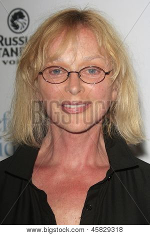 LOS ANGELES - 21 mei: Sybil Danning op de première van Sony Pictures Classics 'voordat Midnight' op 