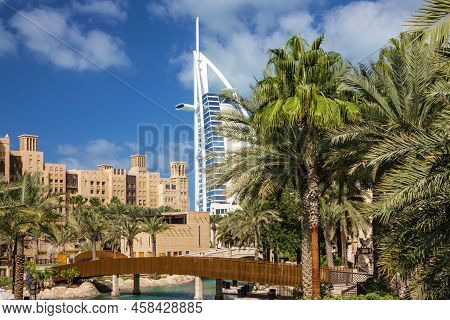 Dubai, Uae - June 26, 2022: Hotels Architecture In Madinat Jumeira And Burj Al Arab In Dubai, Uae
