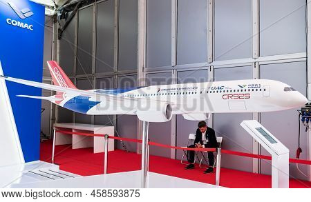 August 30, 2019, Moscow Region, Russia. The Layout Of A Promising Russian-chinese Wide-body Long-hau