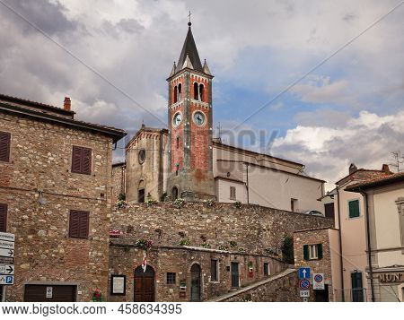 Ambra, Bucine, Arezzo, Tuscany, Italy - October 2, 2022: View Of The Old Town With The Ancient Santa