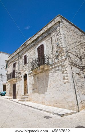 Palazzo storico. Ceglie Messapica. Puglia. Italia.