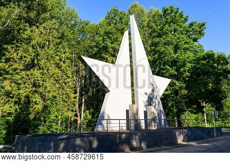 Russia, Vladimir Region, June 20 2022, Memorial Complex At The Site Of The Death Of Yuri Alekseevich