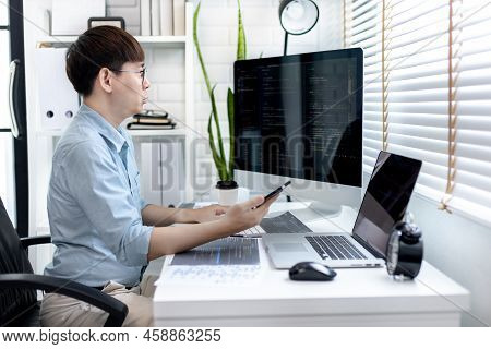 Professional development programmers are using mobile phones to test the functionality of their appl