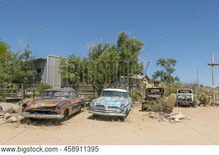 Oatman, Usa - May 26, 2022: Old Wrecks Of Historic Cars At A Yunkyard Near Oatman On Route 66, Usa