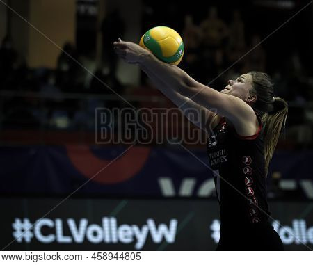 Istanbul, Turkey - February 02, 2022: Kiera Van Ryk In Action During Turk Hava Yollari Vs Igor Gorgo
