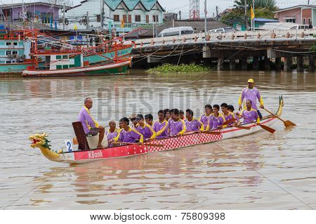 Unidentified Dragon Boat Teams In Rayong River, Thailand.