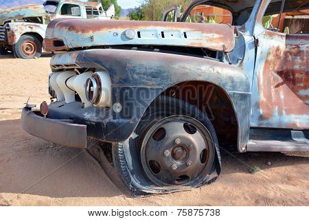 Abandoned car