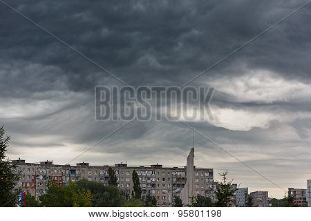 Dark Clouds Asperatus Over Kaliningrad