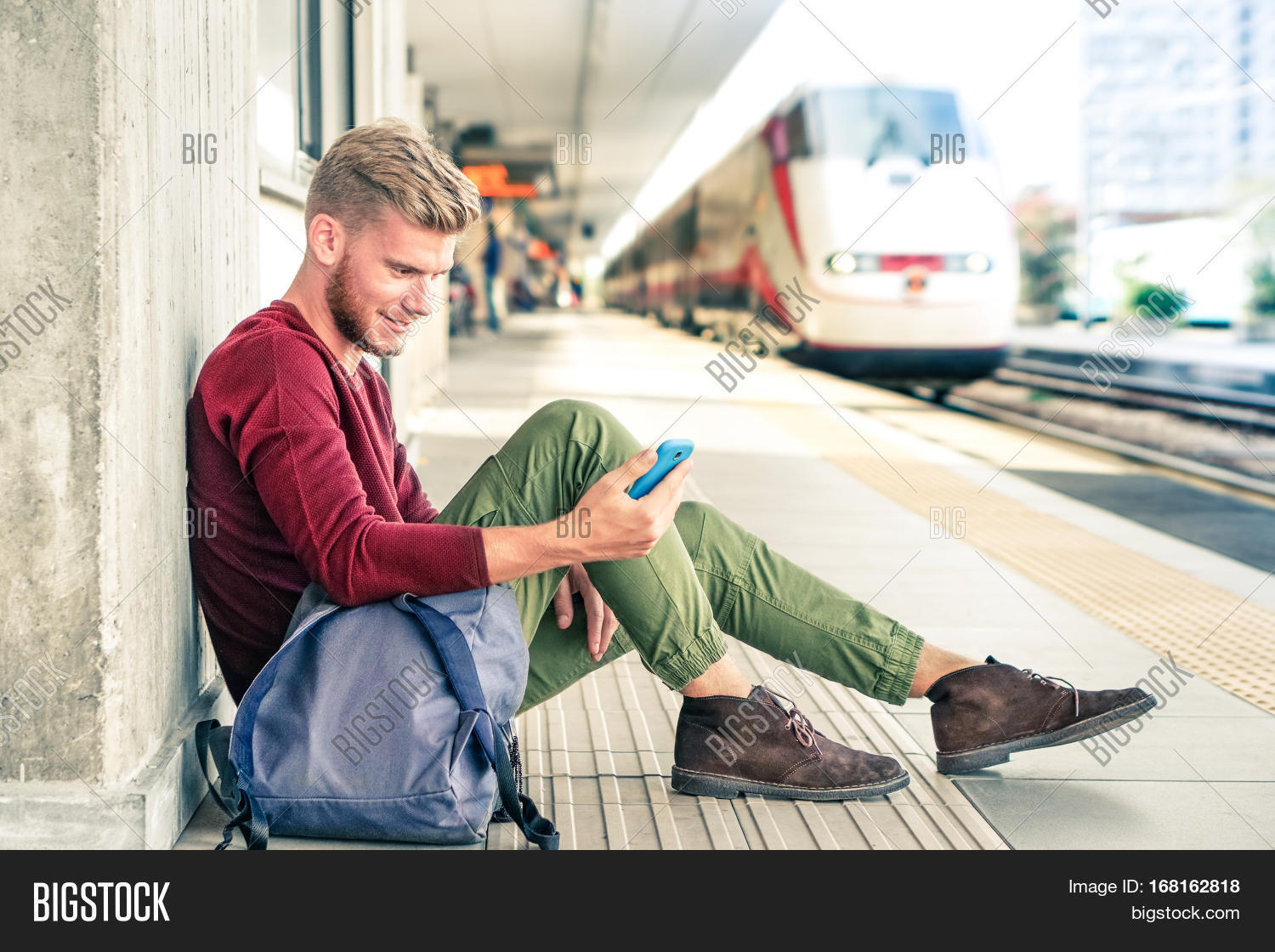 Commuter Traveler Man Image & Photo (Free Trial) | Bigstock
