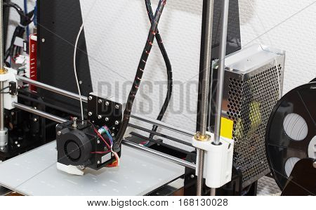 3d printer mechanism working yelement design of the device during the processes