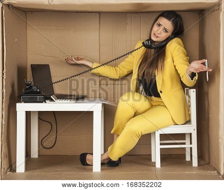 Business Woman Throws Up His Hands In A Gesture Of Ignorance