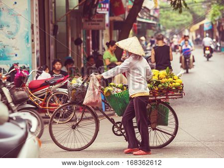 vietnamese street  vendor