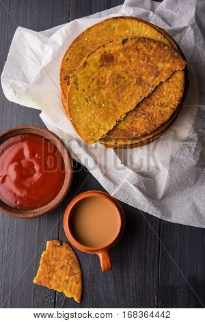 Indian famous delicious Fenugreek khakra or kasuri methi, gujarathi or gujrati snacks