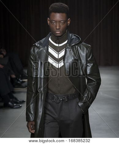 Boss - Men Fall Winter 2017 Mens Show