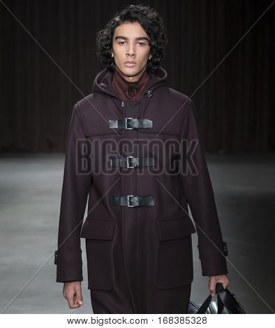 Boss - Men Fall Winter 2017 Mens Show