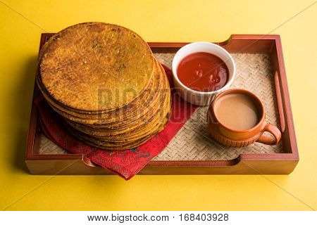 Indian famous delicious Fenugreek khakra or kasuri methi, gujarathi or gujrati snacks