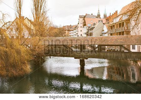 Beautiful views Henkerhaus (building of the executioner) and the bridge.