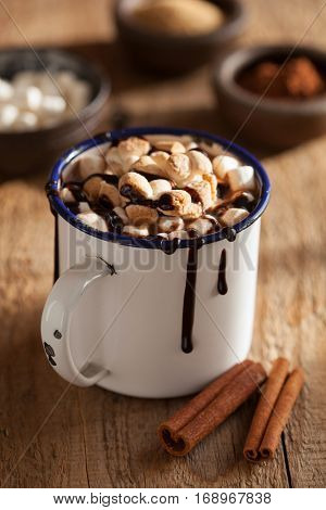 s'mores hot chocolate mini marshmallows cinnamon winter drink