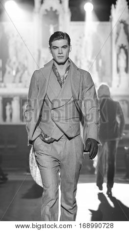New York Fashion Week: Men’s Joseph Abboud Fw 2017 Collection