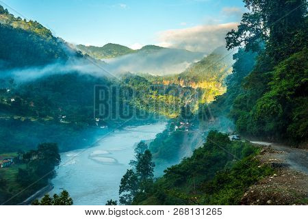 Sharda River In Himalayas - Jauljibi - India Nepal Border, Uttarakhand