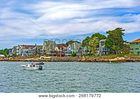 Salem, Ma Usa - June 11, 2017: Taking A Sail Around Salem Harbor. A Great Option For A Visit To Sale