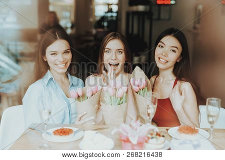 Excited Girl Celebrate. Champagne For All Girls. Drinking Girl And Happy Family. Party And Laugh. Ha
