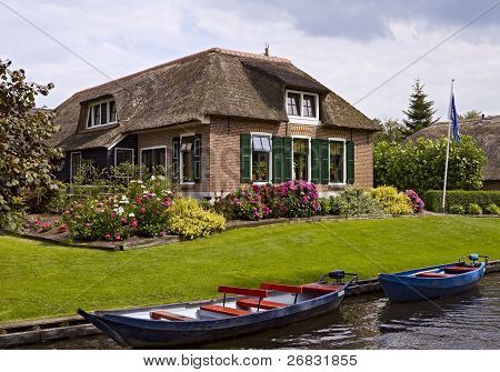 Agriturismo in paglia vicino Canal
