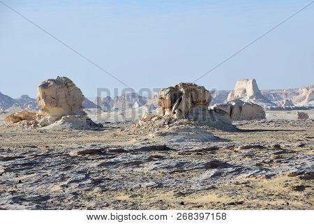 Beautiful Desert Landscape. Western White Desert, Sahara. Egypt. Africa. El - Babein. Two Doors Dese