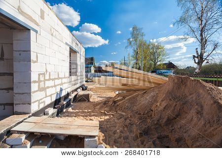 The Building  Is Under  Construction, Remodeling, Renovation, Extension, Restoration And Reconstruct