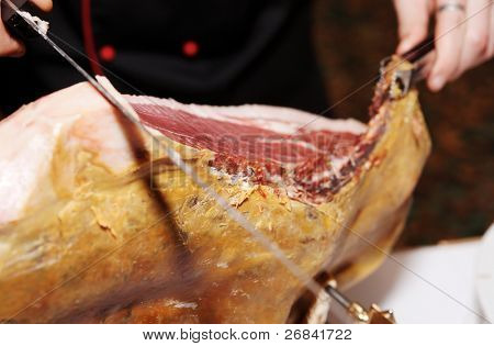 Ober is snijden Jamón (prosciutto)